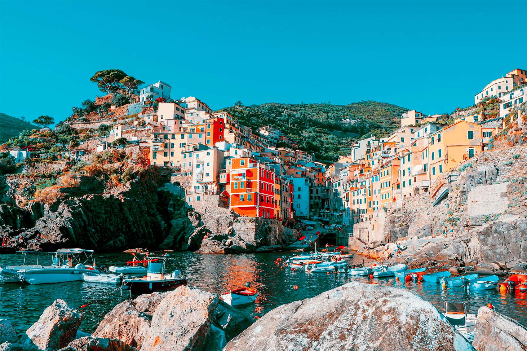 tour boat cinque terre